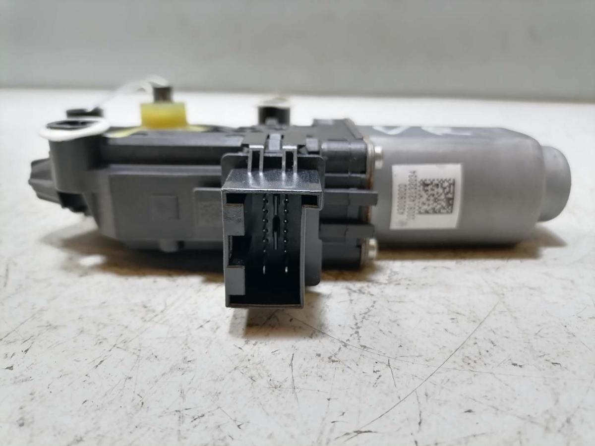 Skoda Roomster original Fensterhebermotor vorn rechts Bj.2010